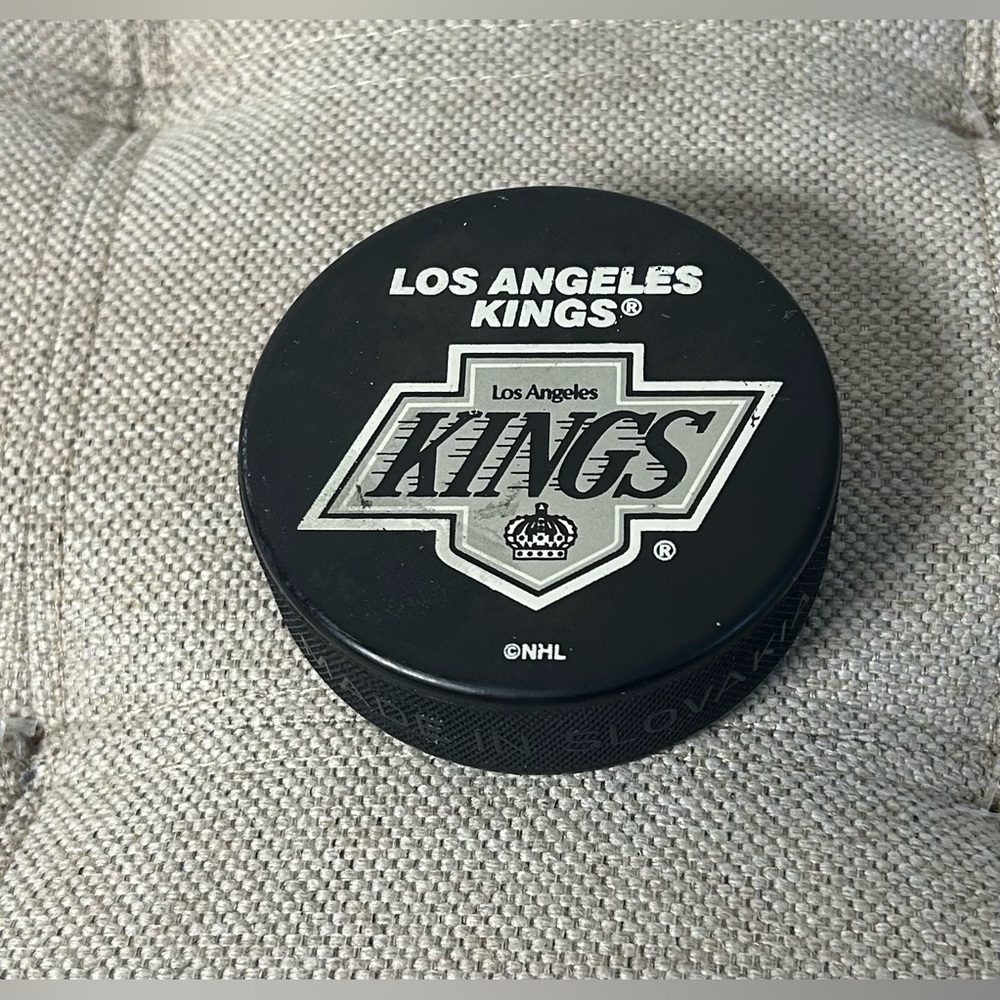 Los Angeles Kings Official Licensed NHL Hockey Puck Made In Slovakia